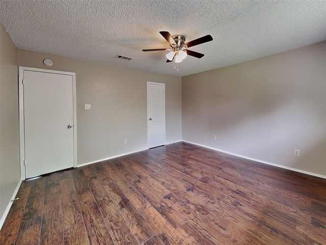 701 Admiralty Way, Fort Worth, TX 76108