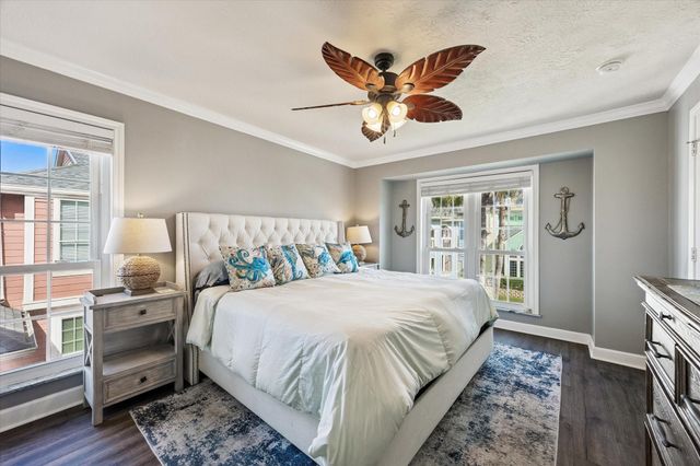 7000 Seawall Boulevard 431, Galveston, TX 77551