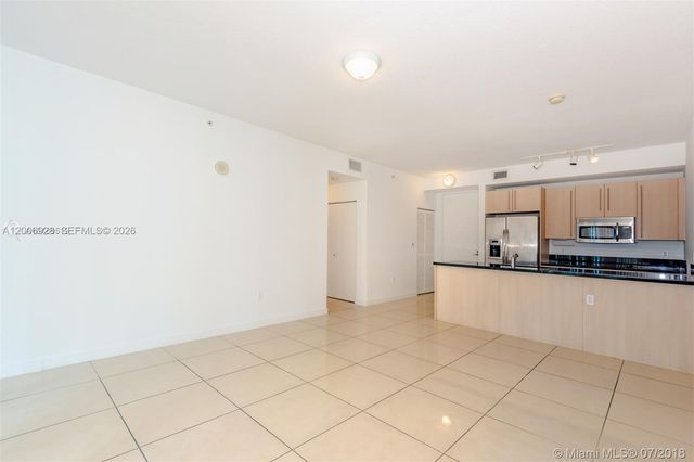 79 SW 12 St 1903, Miami, FL 33130