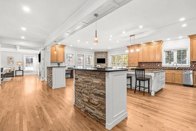 45 Bacon Street, Winchester, MA 01890