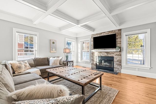 45 Bacon Street, Winchester, MA 01890