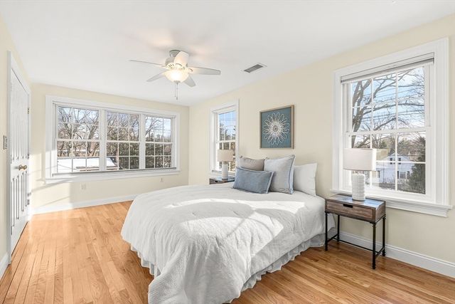 45 Bacon Street, Winchester, MA 01890