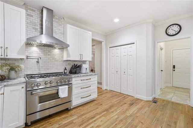 320 Allendale Drive, Canton, GA 30115
