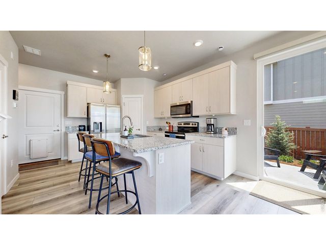 228 E 4th St, Berthoud, CO 80513