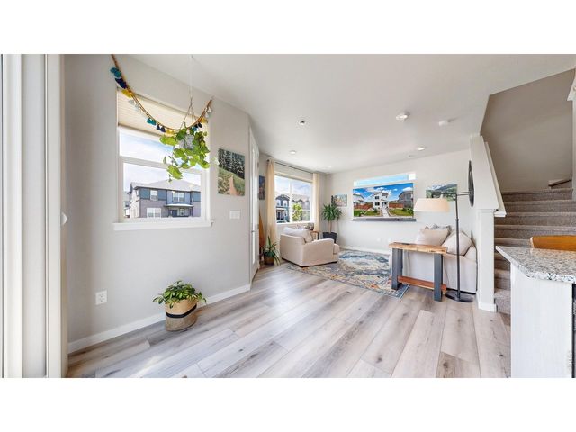228 E 4th St, Berthoud, CO 80513