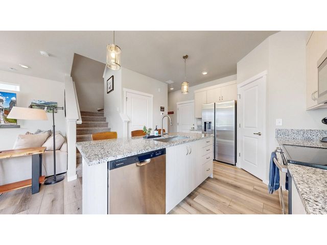 228 E 4th St, Berthoud, CO 80513