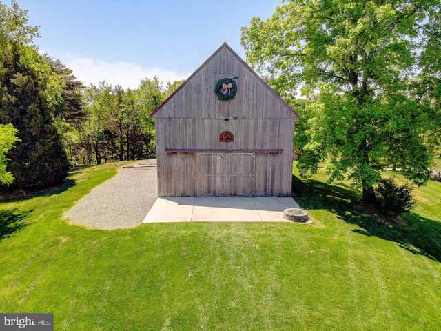 2393 GARRITY RD, St Leonard, MD 20685