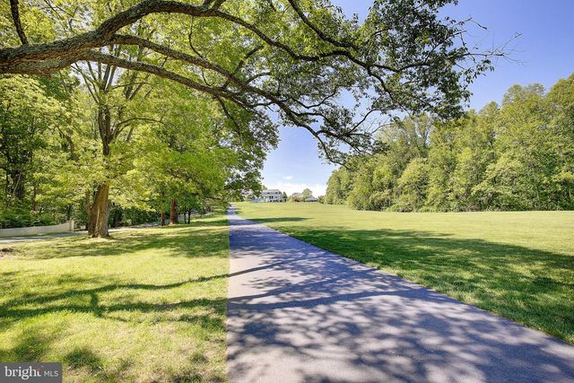 2393 GARRITY RD, St Leonard, MD 20685