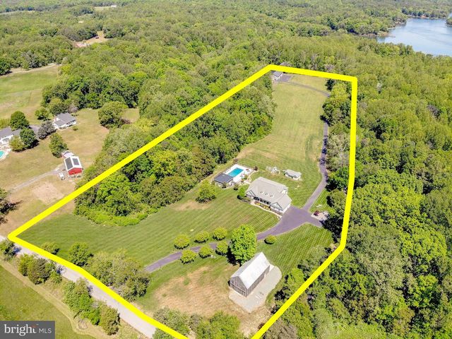 2393 GARRITY RD, St Leonard, MD 20685
