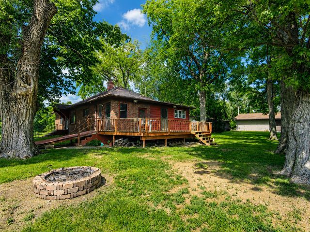 564 W Us Highway 30, Valparaiso, IN 46385