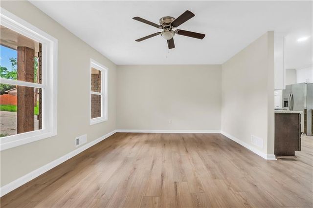 1558 Tanglewood Way NW, Conyers, GA 30012