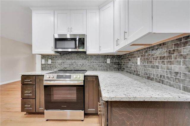 1558 Tanglewood Way NW, Conyers, GA 30012