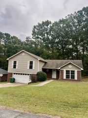 712 Michael Drive, Redfield, AR 72132