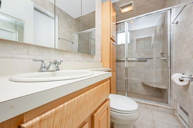 95 Elm Drive N, Levittown, NY 11756
