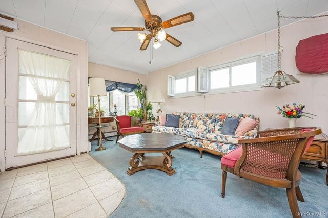 95 Elm Drive N, Levittown, NY 11756