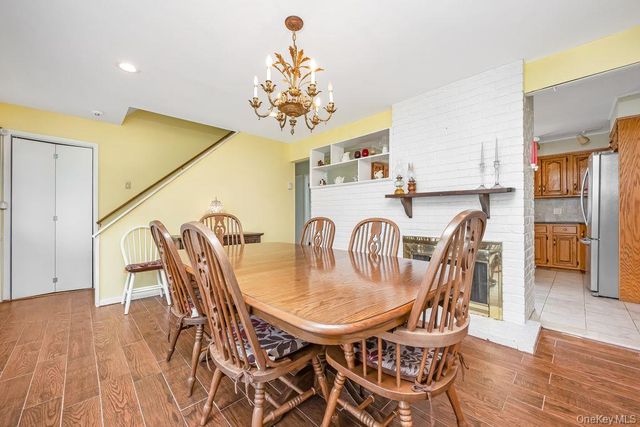 95 Elm Drive N, Levittown, NY 11756