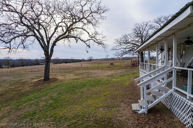 113504 S 4680 Road, Gans, OK 74936