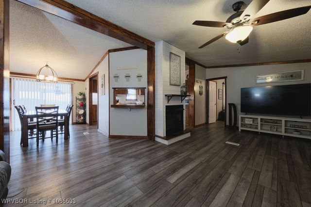 113504 S 4680 Road, Gans, OK 74936