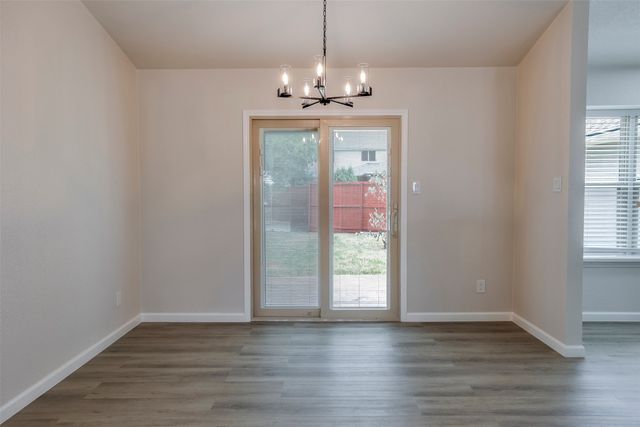 4201 Arbor Creek Drive, Carrollton, TX 75010