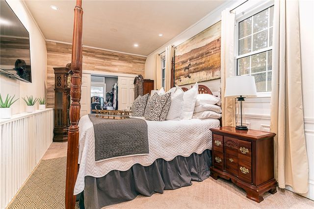 1149 Greenwich Avenue, Warwick, RI 02886