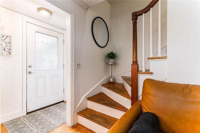 1149 Greenwich Avenue, Warwick, RI 02886