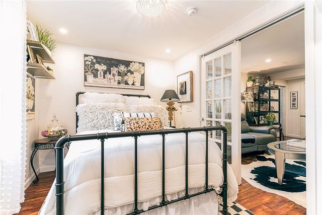 1149 Greenwich Avenue, Warwick, RI 02886