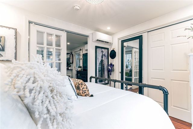 1149 Greenwich Avenue, Warwick, RI 02886