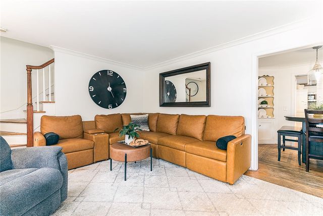 1149 Greenwich Avenue, Warwick, RI 02886