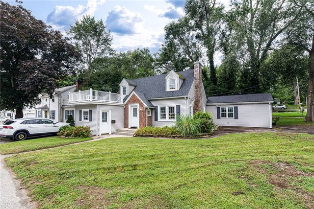 1149 Greenwich Avenue, Warwick, RI 02886