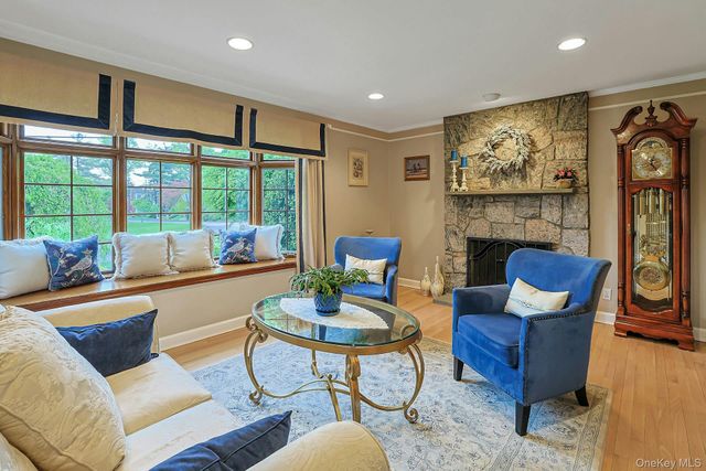 27 Longview Drive, Eastchester, NY 10709
