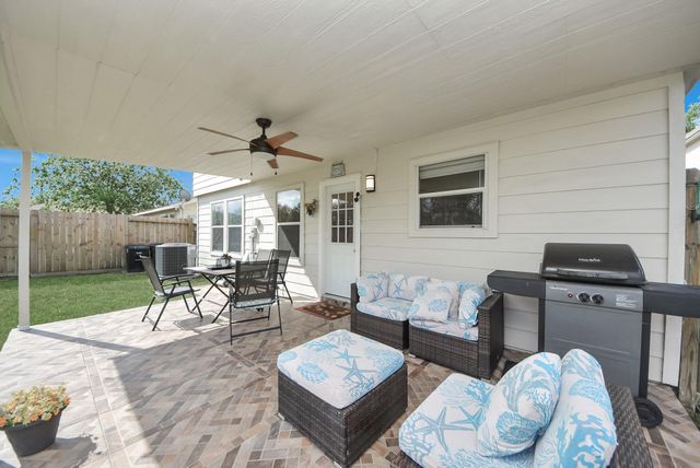 17006 Kemble Creek Drive, Houston, TX 77084