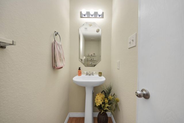 17006 Kemble Creek Drive, Houston, TX 77084