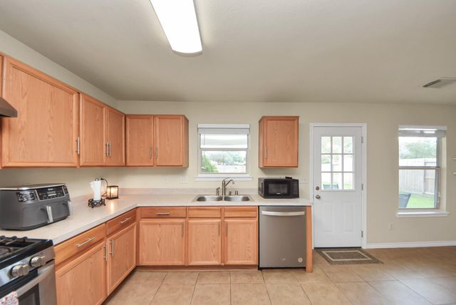 17006 Kemble Creek Drive, Houston, TX 77084