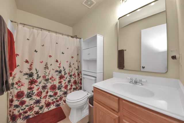 17006 Kemble Creek Drive, Houston, TX 77084