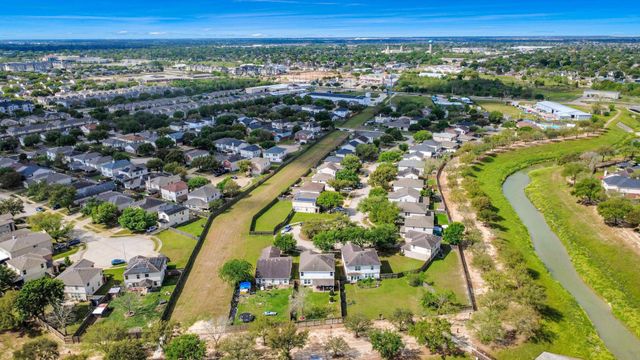 17006 Kemble Creek Drive, Houston, TX 77084