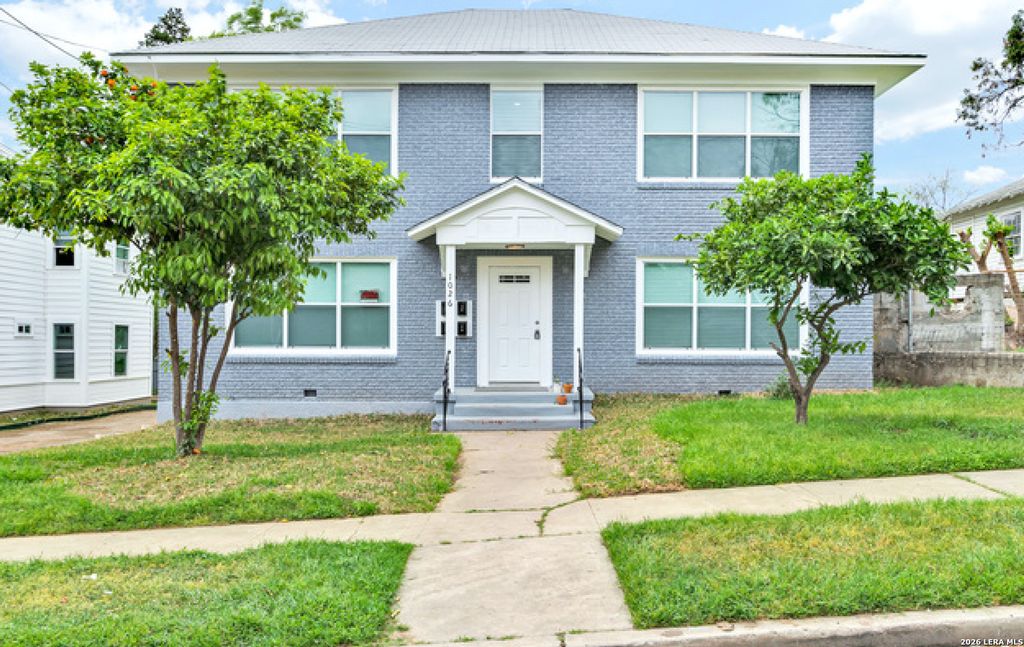 1026 W French Pl Apt 2, San Antonio, TX 78212