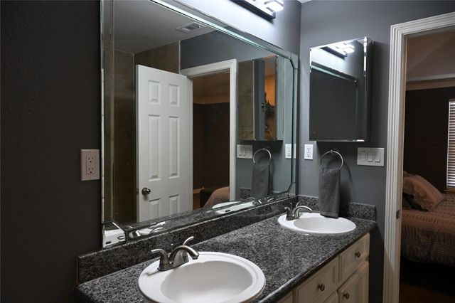 17570 Highway 105 W 42, Montgomery, TX 77356