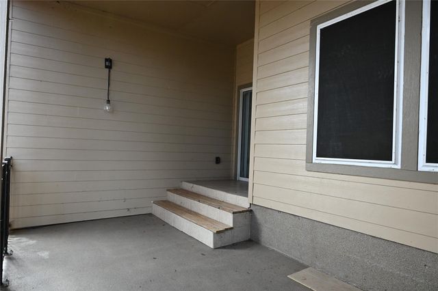 17570 Highway 105 W 42, Montgomery, TX 77356