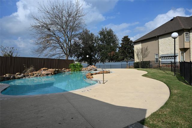 17570 Highway 105 W 42, Montgomery, TX 77356