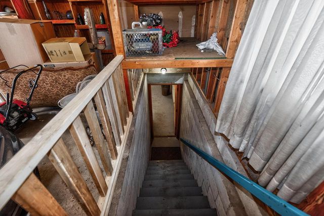 2075 Parkwood COURT, Grafton, WI 53024