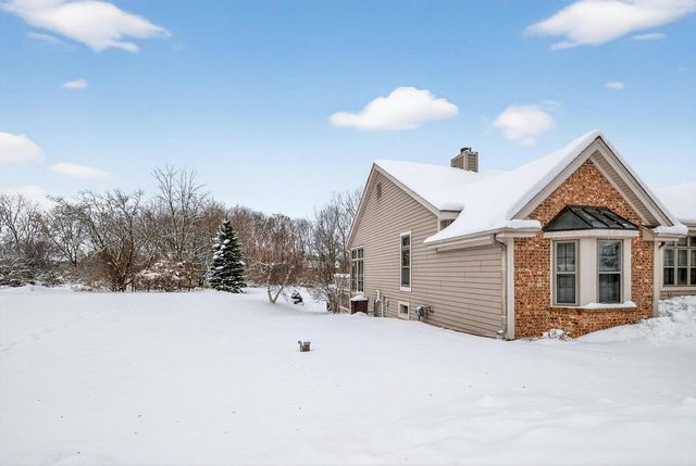 2075 Parkwood COURT, Grafton, WI 53024