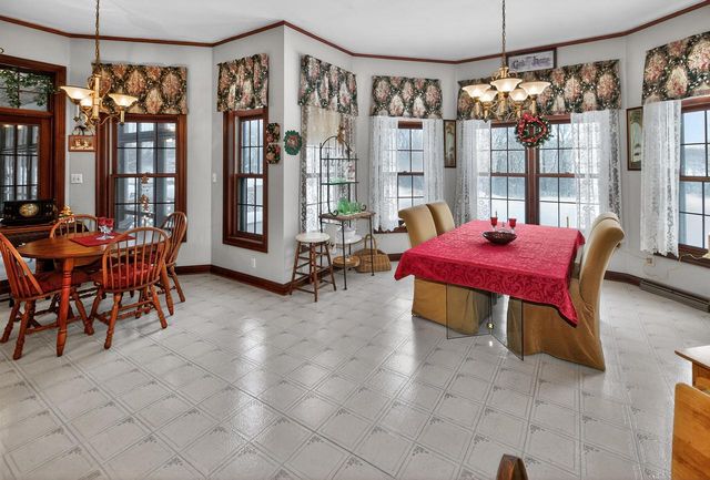 2075 Parkwood COURT, Grafton, WI 53024