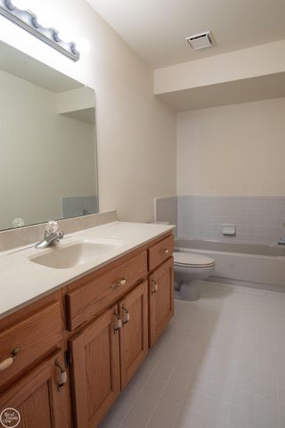 33523 Roselawn Street, New Baltimore, MI 48047