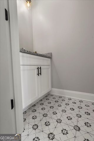 323 S Madison Avenue, Monroe, GA 30655