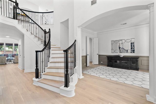 19214 Noah Arbor Lane, Houston, TX 77094