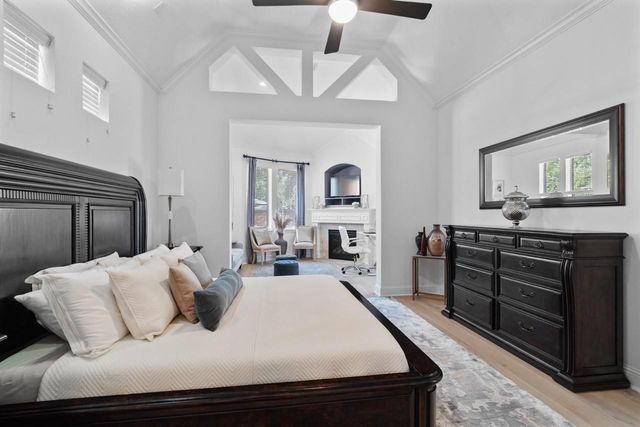 19214 Noah Arbor Lane, Houston, TX 77094