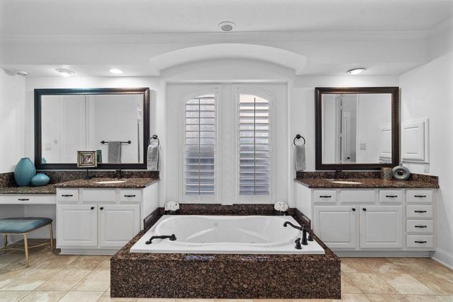 19214 Noah Arbor Lane, Houston, TX 77094