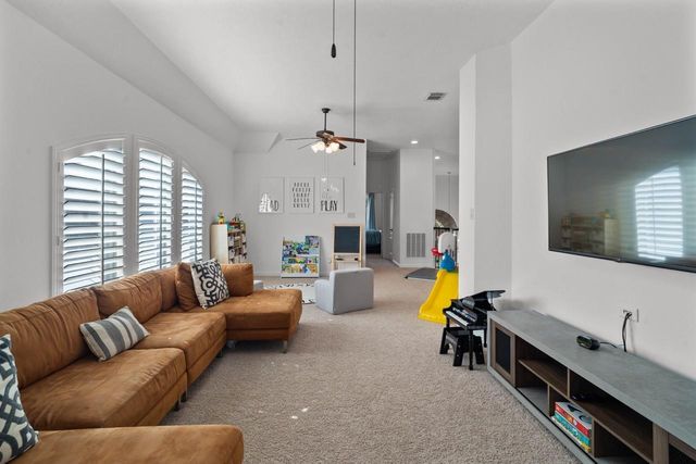 19214 Noah Arbor Lane, Houston, TX 77094