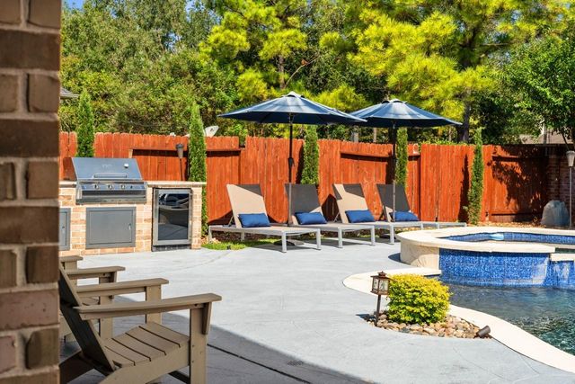 19214 Noah Arbor Lane, Houston, TX 77094