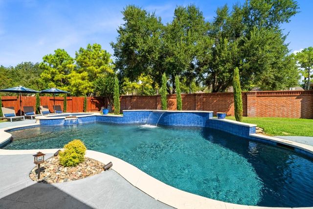 19214 Noah Arbor Lane, Houston, TX 77094